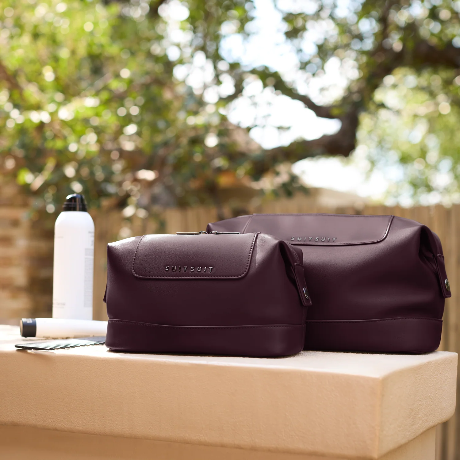 Mystique - Cherry Lacquer - Toiletry Bag XL & Make-up Bag - Image 2