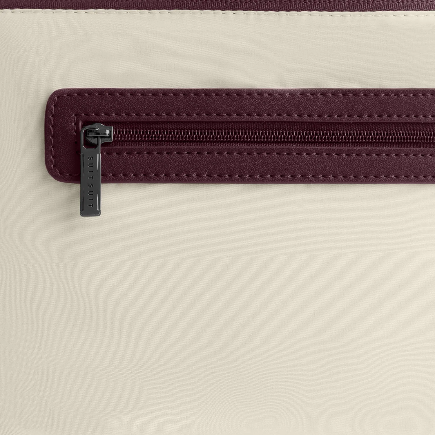 Mystique - Cherry Lacquer - Toiletry Bag XL & Make-up Bag - Image 6