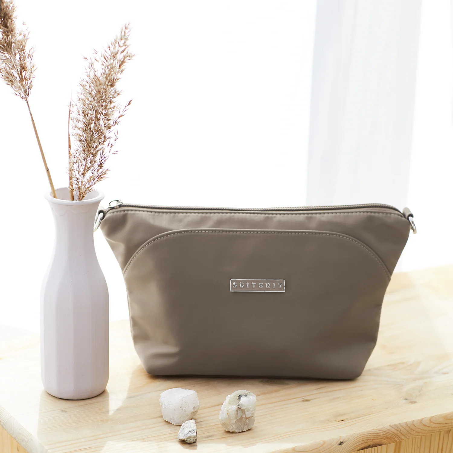 Natura - Plaza Taupe - Toiletry Bag M - Image 2
