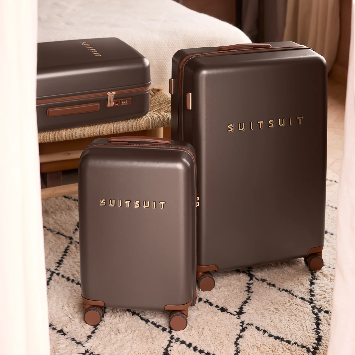 Serenity - Chocolate Brown - Luggage Set (55/66/76 cm) - Image 2